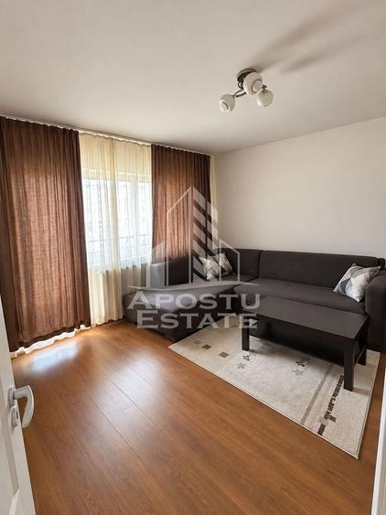 Apartament cu 2 camere decomandat, mobilat în Badea Cârțan