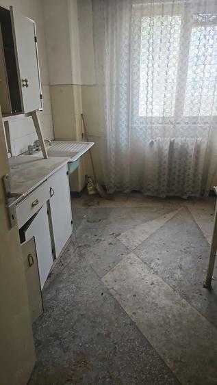 Apartament cu 2 camere semidecomandat în Mărăței