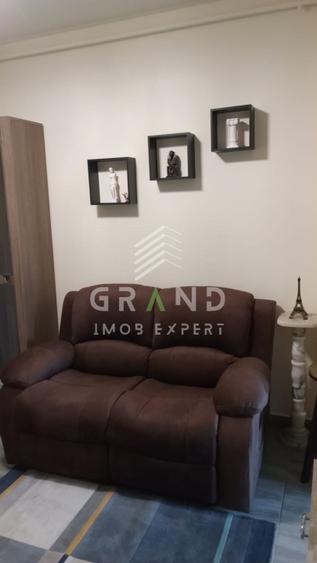 Apartament cu 2 camere semidecomandat în Între Lacuri