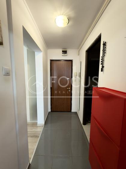 Apartament cu 2 camere semidecomandat, mobilat în Floreasca