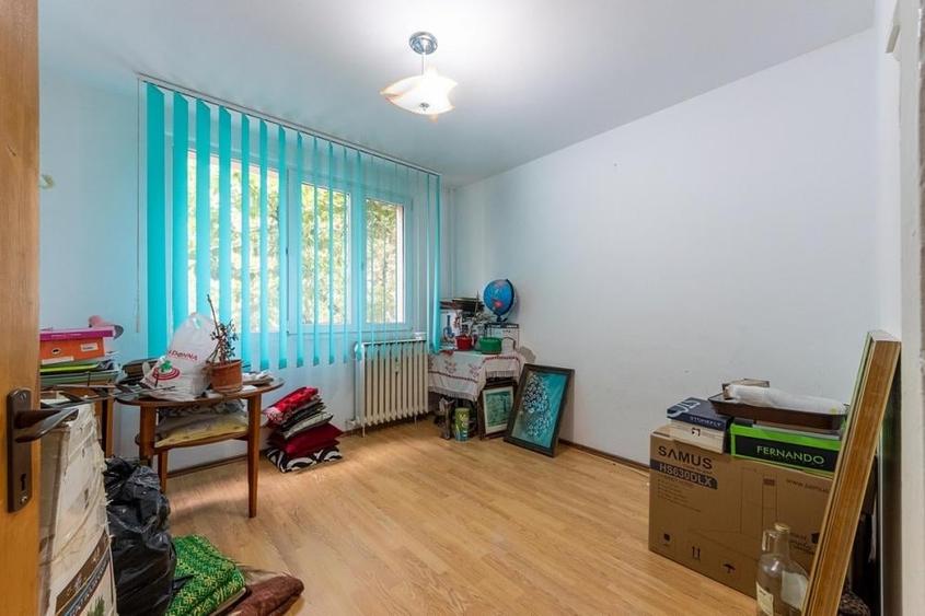 Apartament cu 3 camere în Rahova