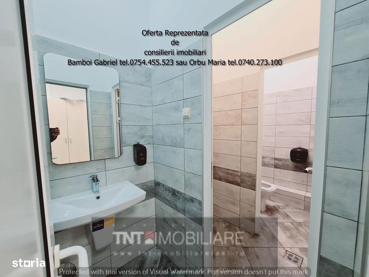 Spațiu comercial, de 429 mp, în Centru Civic