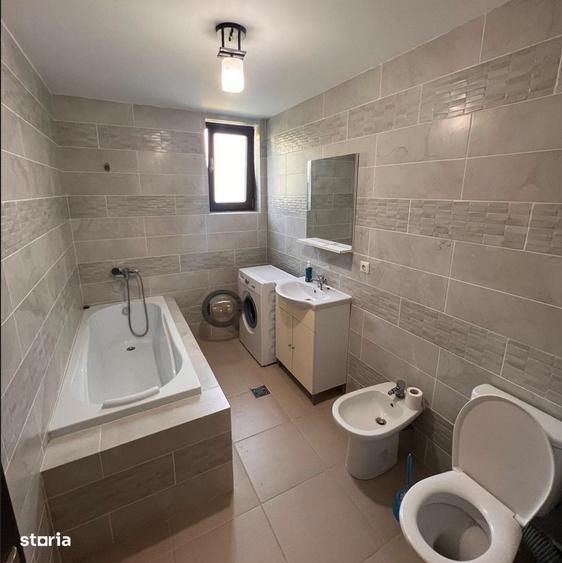 Apartament cu 3 camere în Lunca Cetățuii