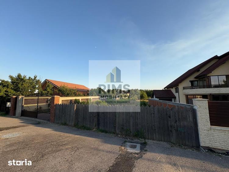 Teren de 4141 mp, în Cernele