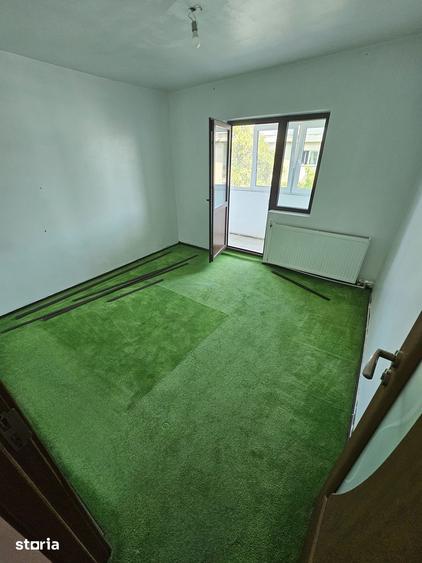 Apartament cu 3 camere în Orizont
