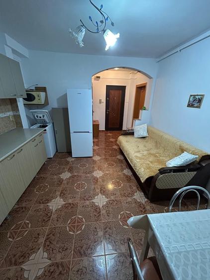Garsonieră decomandată în Dosu Bricii