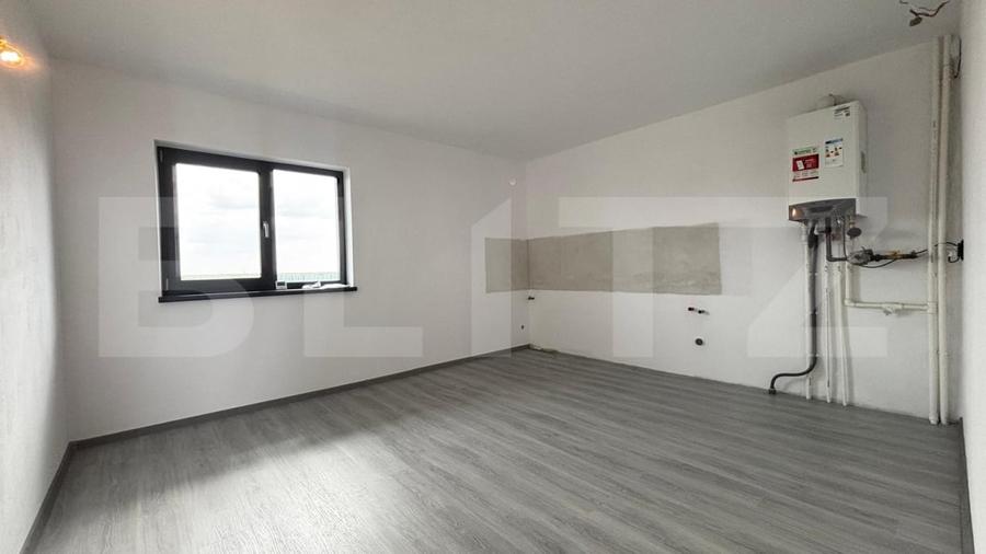 Casă individuală cu 4 camere cu Canalizare în Exterior Nord