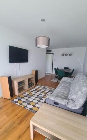 Apartament cu 2 camere decomandat, mobilat în Aviației