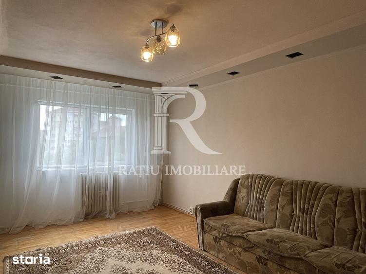 Apartament cu 2 camere decomandat în Decebal