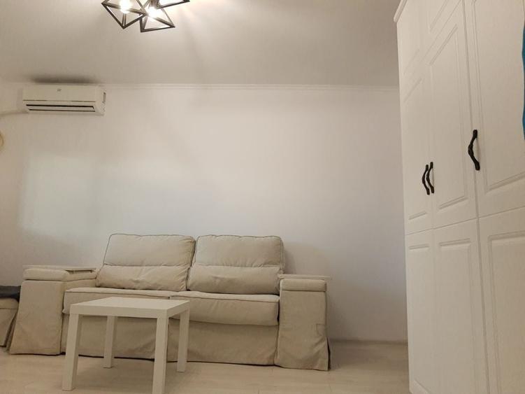 Favorit, PROPRIETAR, 2 camere - 2 lifturi, 8/10 , strada Pravat 4 - 5