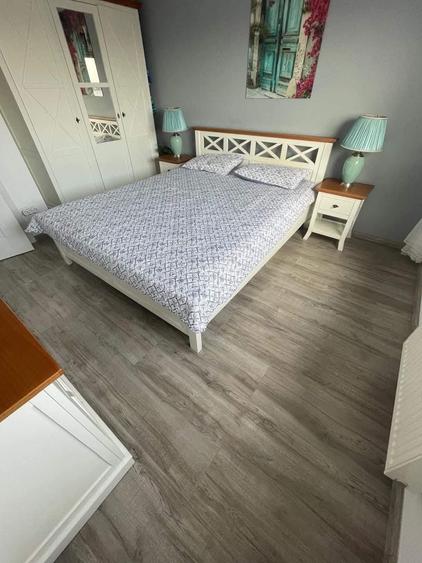 Inchiriez apartament cu 3 camere - 2