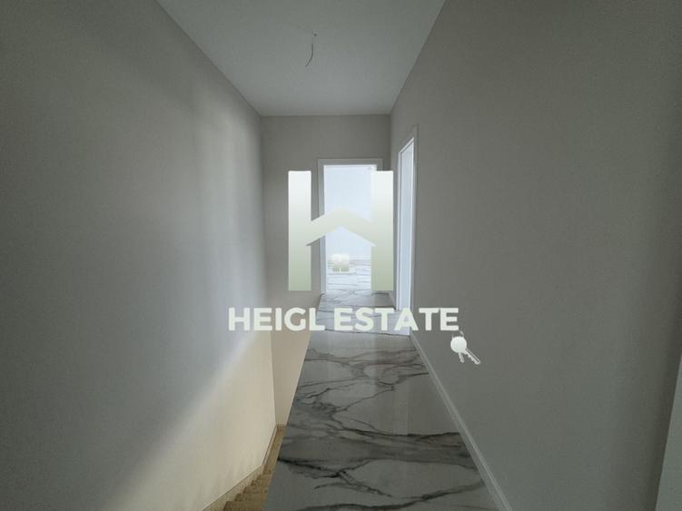 Duplex cu 4 camere cu Canalizare în Chișoda