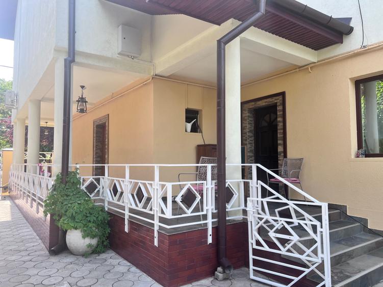 Casă cu 4 camere în Nord