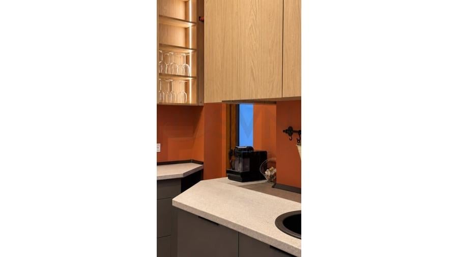 Apartament cu 2 camere decomandat în P-ța Romană