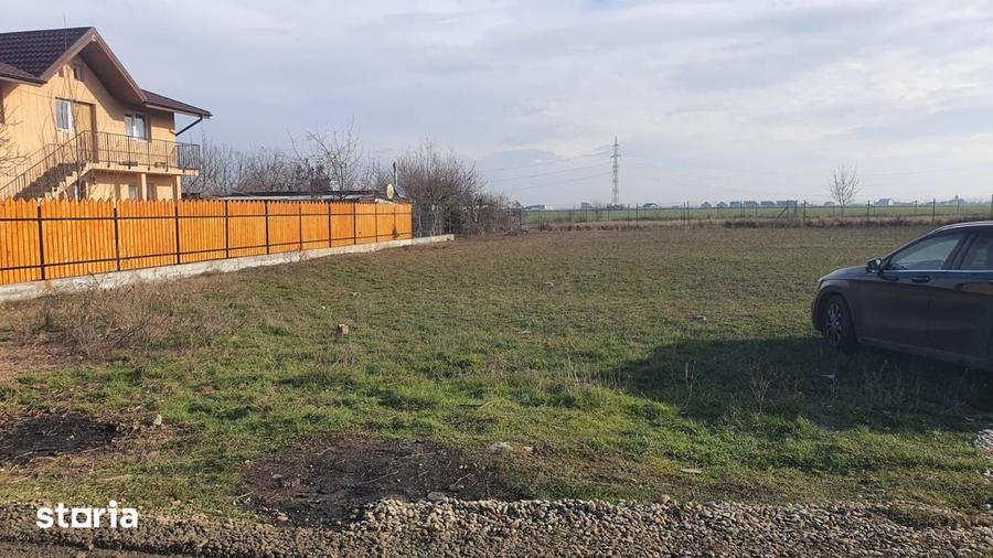 Teren intravilan de vanzare, acces pavat - 10