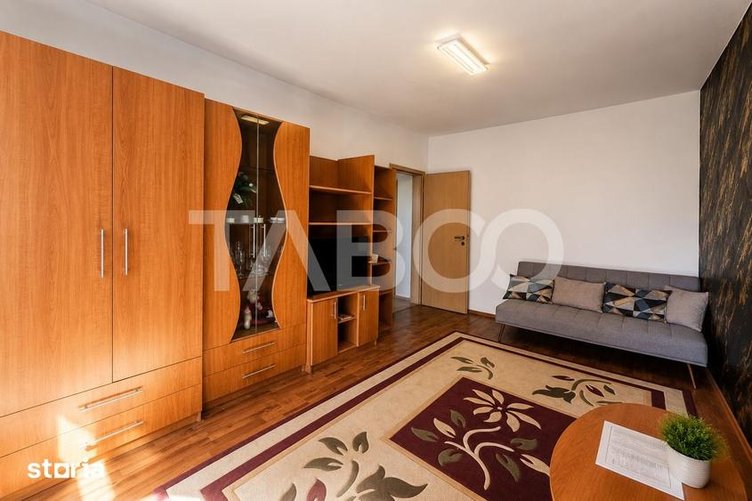 Apartament cu 3 camere de vanzare etaj 3 balcon Mihai Viteazul Sibiu - 1