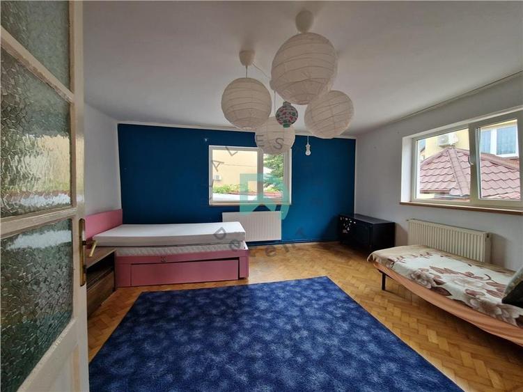 Casă individuală cu 4 camere cu Teren 240 Mp în Noua