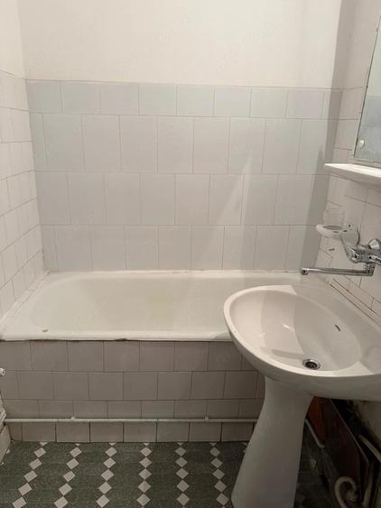 Apartament cu 2 camere decomandat în Popa Șapcă