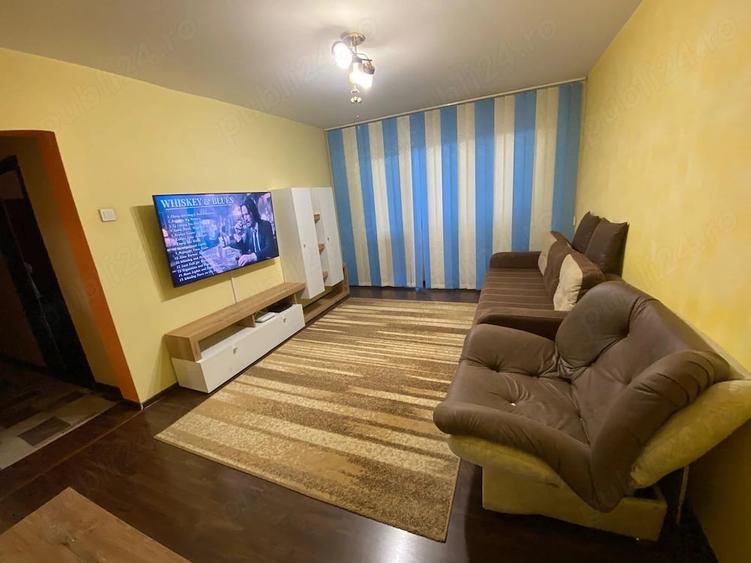 Apartament cu 3 camere decomandat în Alecu Russo