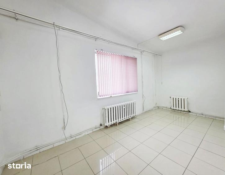 Spațiu comercial, de 37 mp, în Bucium