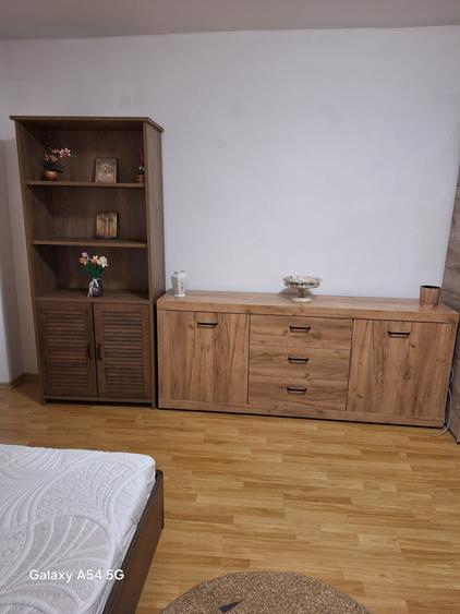 Garsonieră decomandată în Domenii