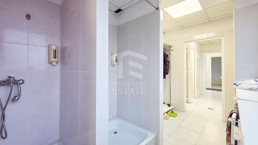 Spațiu comercial, de 650 mp, în Drumul Taberei