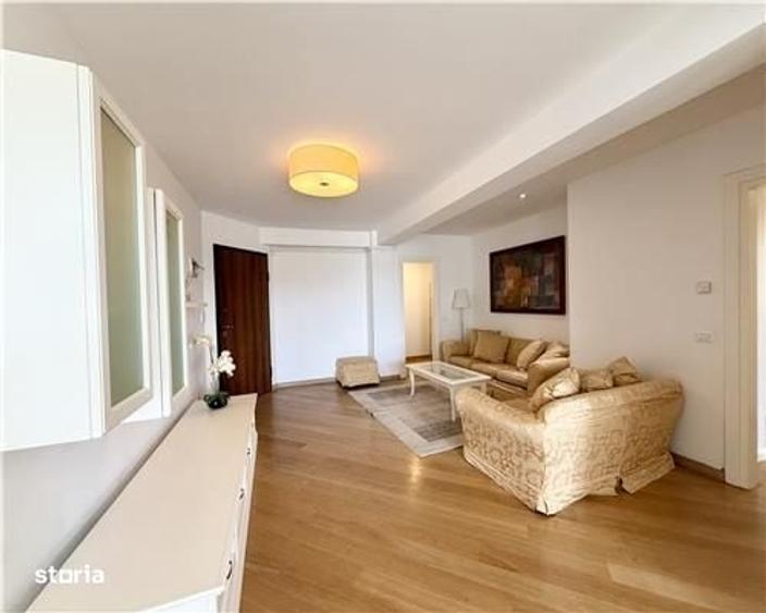 Apartament cu 3 camere în Calea Dumbrăvii