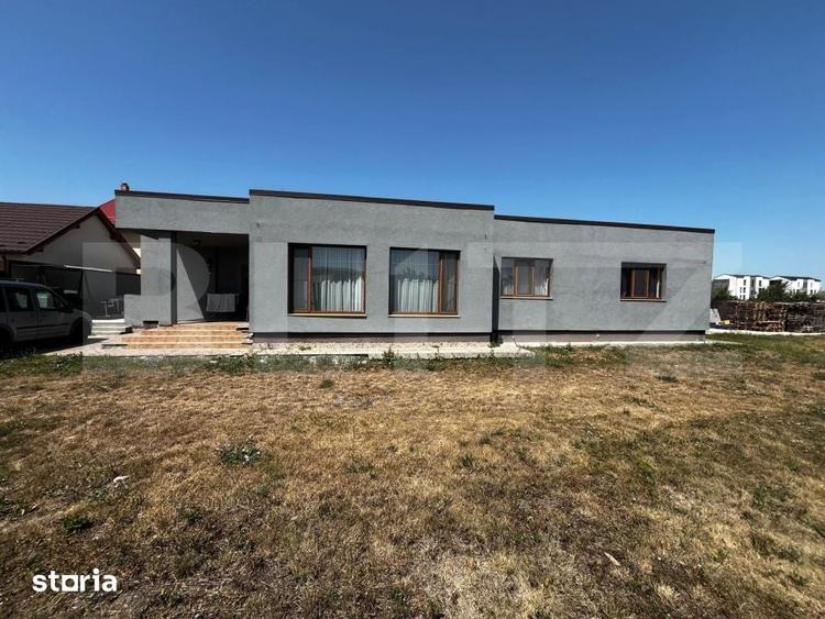 Casă cu 4 camere cu Teren 1174 Mp în Central