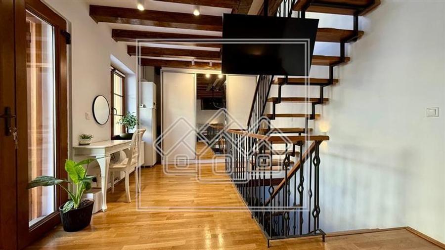 Duplex cu 3 camere cu Canalizare în Ultracentral