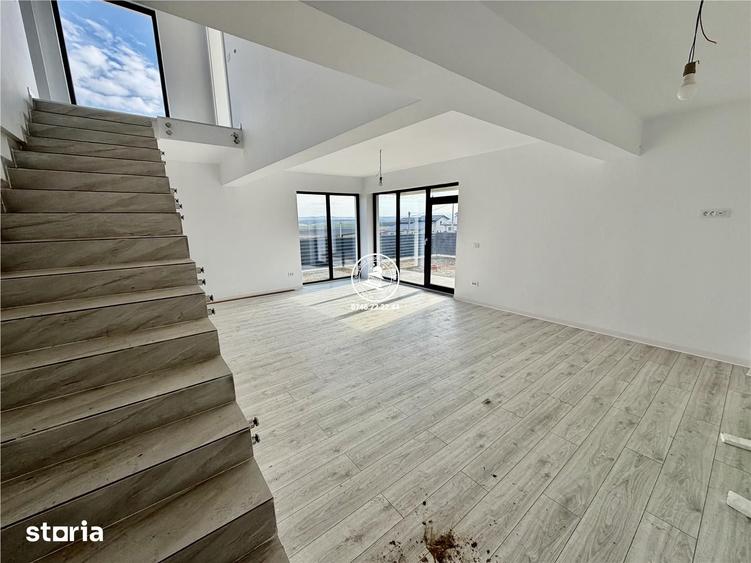 Casă cu 4 camere cu Teren 280 Mp în Miroslava