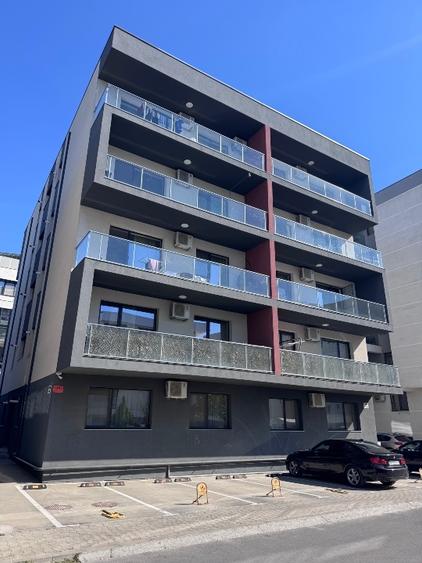 Apartament cu 2 camere semidecomandat, mobilat în Nord