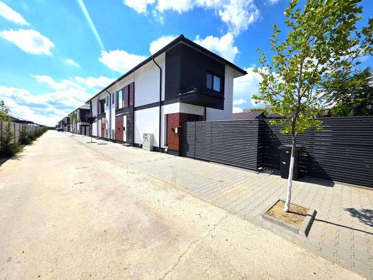 Apartament cu 2 camere decomandat în Bragadiru
