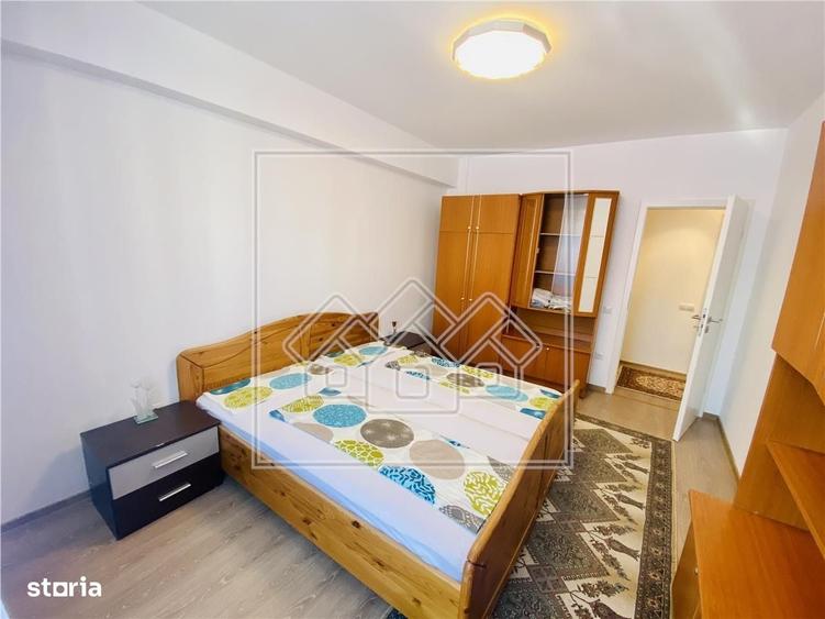 Apartament cu 3 camere, 2 bai si balcon - Zona Turnisor - 5