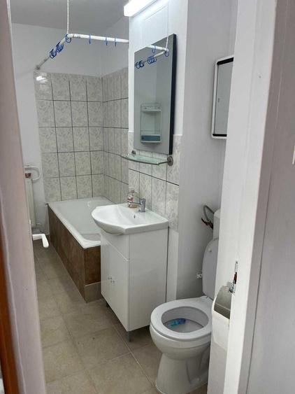 Garsonieră decomandată, mobilată în Mărăști