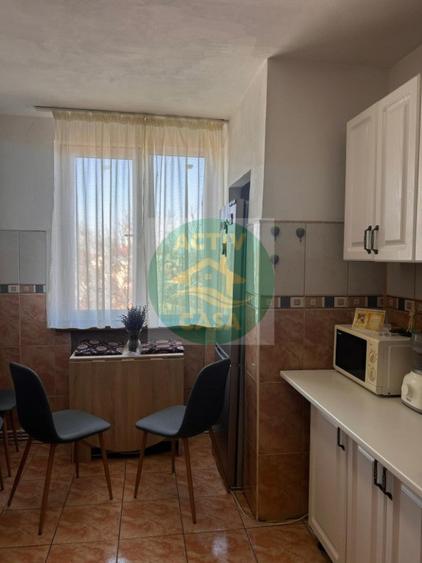 Apartament cu 2 camere semidecomandat în Central