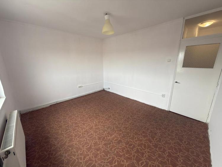 Apartament cu 2 camere decomandat în Cantacuzino