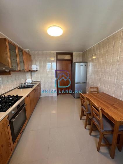 Apartament cu 3 camere decomandat în Aviatorilor