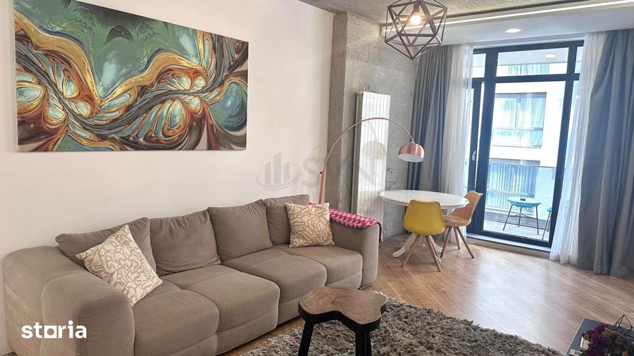 Apartament cu 2 camere, mobilat în Tei