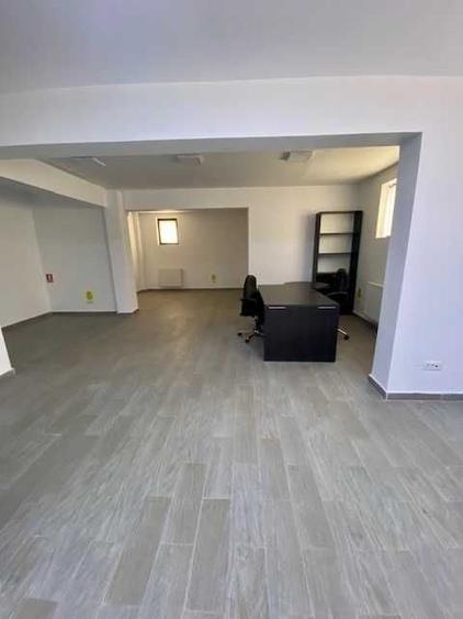 Apartament cu 2 camere decomandat în Păcii