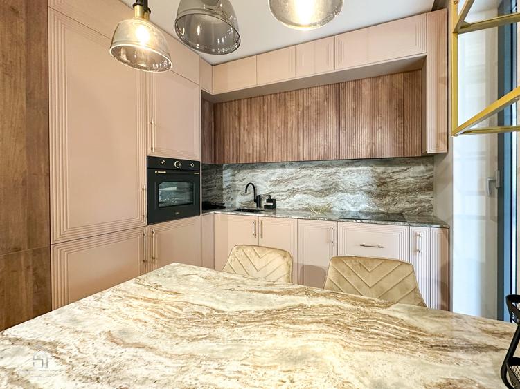 Apartament cu 2 camere semidecomandat în Iancu Nicolae