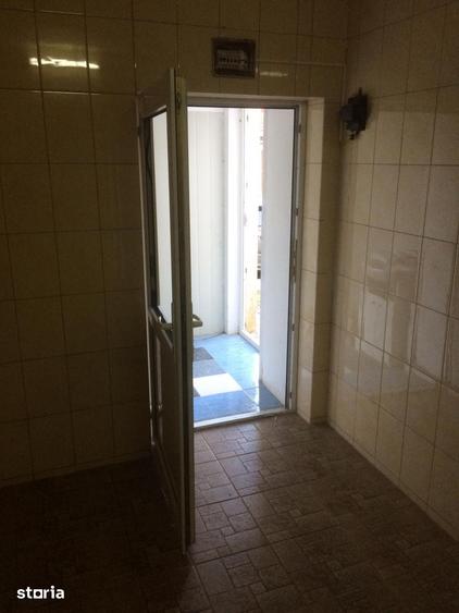 Spațiu comercial, de 50 mp, în Ultracentral