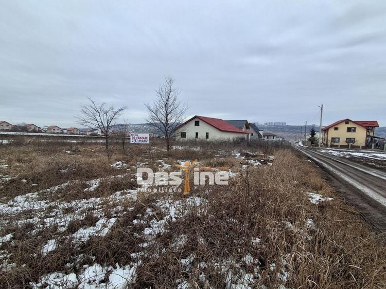 Teren Construcții intravilan de 699 mp, în Rediu