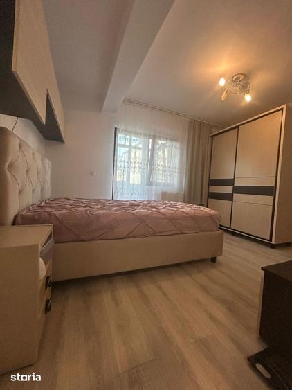 Garsonieră decomandată în Podu Roș