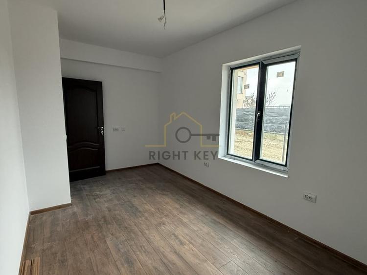 Casă individuală cu 3 camere cu Canalizare în Clinceni