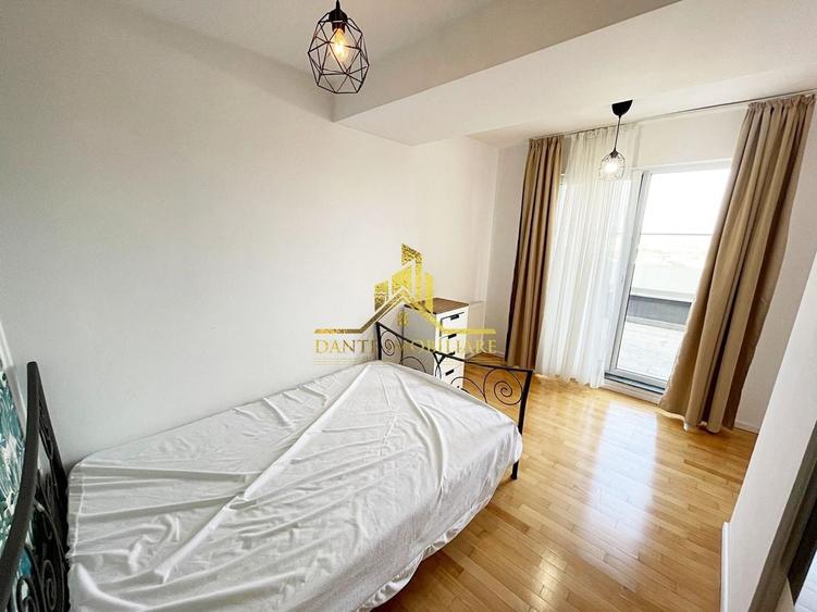 Apartament cu 3 camere semidecomandat, mobilat în Gheorgheni