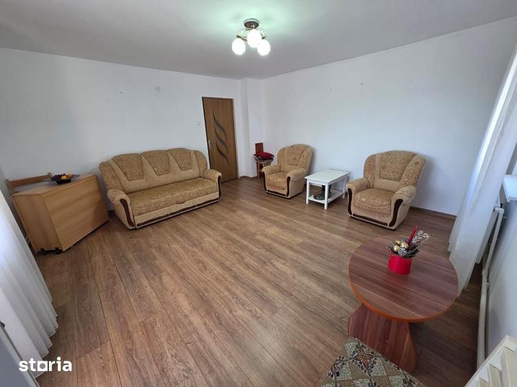 Apartament cu 3 camere decomandate, Targu Ocna - 6