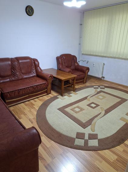 Apartament cu 2 camere decomandat în Drumul Taberei