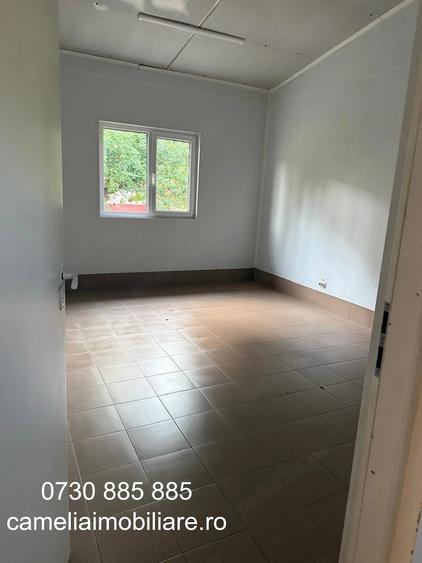 Spațiu comercial, de 300 mp, în Central