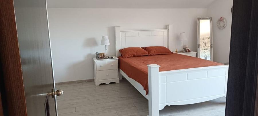 Casă cu 4 camere cu Teren 471 Mp în Agigea
