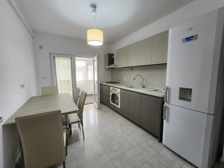 Apartament cu 2 camere decomandat, mobilat în Tătărași